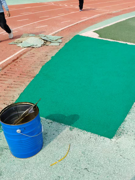 北辰球场翻新修补改造专项服务介绍